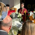 "Tri anđela su otišla zajedno...hvala za sve, počivajte u miru.": Sahrana porodice nastradale na Novom Beogradu