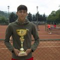 Mihajlo Nikić prvak Srbije u tenisu