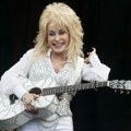 „Mislim, stvarno, može li biti bolje?“: Doli Parton, Pol Makartni i Ringo Star obradili čuvenu pesmu