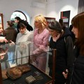 U Gradskoj galeriji otvorena izložba “Nasleđe: Kolekcija predmeta Nadežde Petrović”
