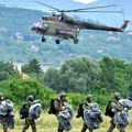 Gašić obišao 63. padobransku brigadu: Ministar se uverio u obučenost i visok moral pripadnika jedinice