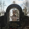 Šta piše u tajnom pismu na Arkanom grobu: Potpisala ga prijateljica, ali zbog njenog priznanja svi sumnjaju u jedno