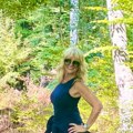 "Berba divljeg voća": Slavica Rokvić jede organsku hranu, a sad pokazala gde sama nalazi namirnice: "Ovo je izvor zdravlja"