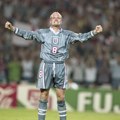 "Popio sam 9 brendija na poluvremenu, izašao na teren i dao dva gola u finalu" Legendarni as govorio o teškoj borbi sa…