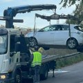 Muškarcu pozlilo za volanom pa se slupao: Saobraćajna nezgoda u Rakovici