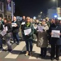 Грађани Суботице 14 дана заредом протестују, вечерас блокирали главну Аутобуску станицу