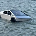 Hteo da isproba specijalnu funkciju Sajbertraka: Ušao u jezero, a onda su stvari krenule po zlu