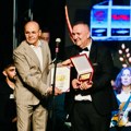 Emotivne scene u Loznici: Struji uručena nagrada za životno delo u rodnom gradu (foto/video)