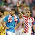 Kao u vicu: I Hrvati i dalje igraju
