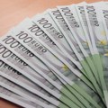 Vlasnici menjačnica: Pojačana kupovina evra počela mesec dana pred parlamentarne izbore