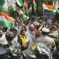 Više hiljada ljudi na mitingu u Indiji: Protiv hapšenja opozicionih lidera i podrivanja institucija