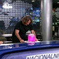 Umesto kazni za kršenje zakona, nagrade za lojalne medije: Kako Mitrović i Milovanović posluju u Vučićevom „zlatnom…