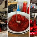 U Subotici se sprema najbolja zimnica Maja Mrvić Gabrić sa Majkinog salaša priprema sokove i kompote po bakinim receptima…