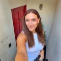 Noć u javnom toaletu za 150 evra: Influenserka oduševljena "udobnošću" neobičnog smeštaja, da li biste ovde spavali? (foto)…