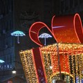 Uključena novogodišnja rasveta u Knez Mihailovoj ulici (foto)