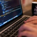 Da li dete od četiri godine može da programira: Kako najmlađi uče da razumeju tehnologiju?