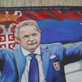 Velelepni mural Siniše Mihajlovića osvanuo u Novom Sadu, gleda direktno na Karađorđe