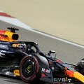 Šampion Ferštapen osvojio pol poziciju pred otvaranje sezone i trku u Bahreinu, Hamilton ponovo podbacio