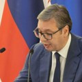 "Nas za genocid proglašavaju ubice, njihovi potomci" Posle ovih Vučićevih reči usledio ogroman aplauz u Ruskom domu