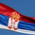 Skandal: Obezbeđenje UN pokušalo da otme srpsku zastavu srpskim žrtvama rata u BiH, oni poručili - "Ni za živu glavu!"