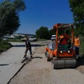 Putari vredno rade u Bukovcu, Kisaču, Petrovaradinu i Novom Sadu nastavljeno sređivanje saobraćajnica