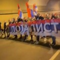 Grmi "Aco, Srbine"! "Lojalisti" stigli na svenarodni skup "Ne damo Srbiju" (video)