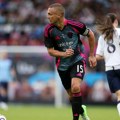 Nemanja Vidić osvojio prvi trofej posle 12 godina, pehar podigao na čuvenom Old Trafordu