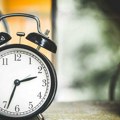 Pomeraju se kazaljke na satu: Počinje letnje računanje vremena