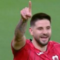 Mitrovićev gol u poslednjim sekundama za remi sa liderom prvenstva