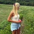 Sa snimanja emisije "Pravac njiva": Naša voditeljka podelila snimke i oduševila sve, "posle posla idem na selo"