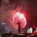 BBC piše o izborima u Srbiji: Vučić priznao poraz, slavlje na ulicama
