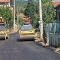 U Crnoklištu, posle 44 godine, novi asfalt kroz selo