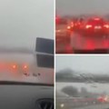 Haos na auto-putu Miloš Veliki! Od kiše se ne vidi prst pred okom, svi stoje sa upaljena četiri migavca (video)