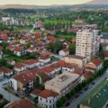 "Trajno oduzimanje dozvole Za ovakve" Bizarna scena zabeležena u Gornjem Milanovcu, mreže se usijale od komentara (foto)