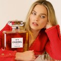 Margot Robbie je novo lice Chanel No. 5 parfema