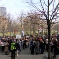 Blokade i šetnje širom Srbije, studentskim protestima se pridružili i penzioneri