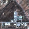 Oštećene ključne zgrade u iranskom postrojenju! Cure teške vode, svetska agencija objavila podatke!