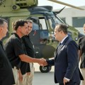 "Srbija je odgovorila u rekordnom roku": Dačić dočekao helikoptersku jedinicu angažovanu na gašenju požara u Crnoj Gori