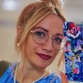 Naša poznata pevačica smršala i mnogi je ne prepoznaju: Obožavali ste je u muzičkom takmičenju, izgubila i majku i oca…