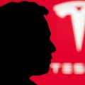 Tesla u slobodnom padu u Evropi, kupci okreću leđa Ilonu Masku i okreću se Kini