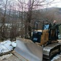 „Srbijašume“ angažovale mehanizaciju na sanaciji terena u pribojskim pograničnim selima