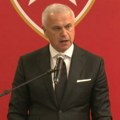 Zvezdan Terzić se emotivno oprostio od Cveleta: "Simbol najveće epohe! Pretvarao je snove u stvarnost"