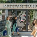 Nova sezona humanosti: Kada se zavesa podigne, dobra dela se nastavljaju