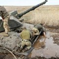 Ukrajinsko blato jače od zapadne tehnike: Ukrajinska vojska pokazala britanskim novinarima tenkove Čelindžer zaglavljene u…