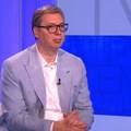 Vučić: Povećanje penzija biće najmanje 10 odsto, značajno uvećanje plata prosvetarima