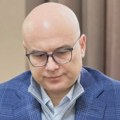 Kako je Miloš Vučević ispraćen iz Kule: Jaja, povici „Ua“, i šta još?