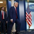 Tramp lično intervjuiše kandidate za američke generale