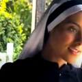 Bivša misica se zamonašila sa 18 godina: Sad je svi znaju kao sestru Evu, a evo kako je izgledala pre nego što je otišla u…
