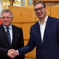 Vučić se sastao sa Ficom u Pekingu