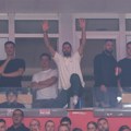 Novak posebno ludovao u Areni uz Zvezdinu pesmu, ali ga je jedan „rekvizit“ zasenio VIDEO